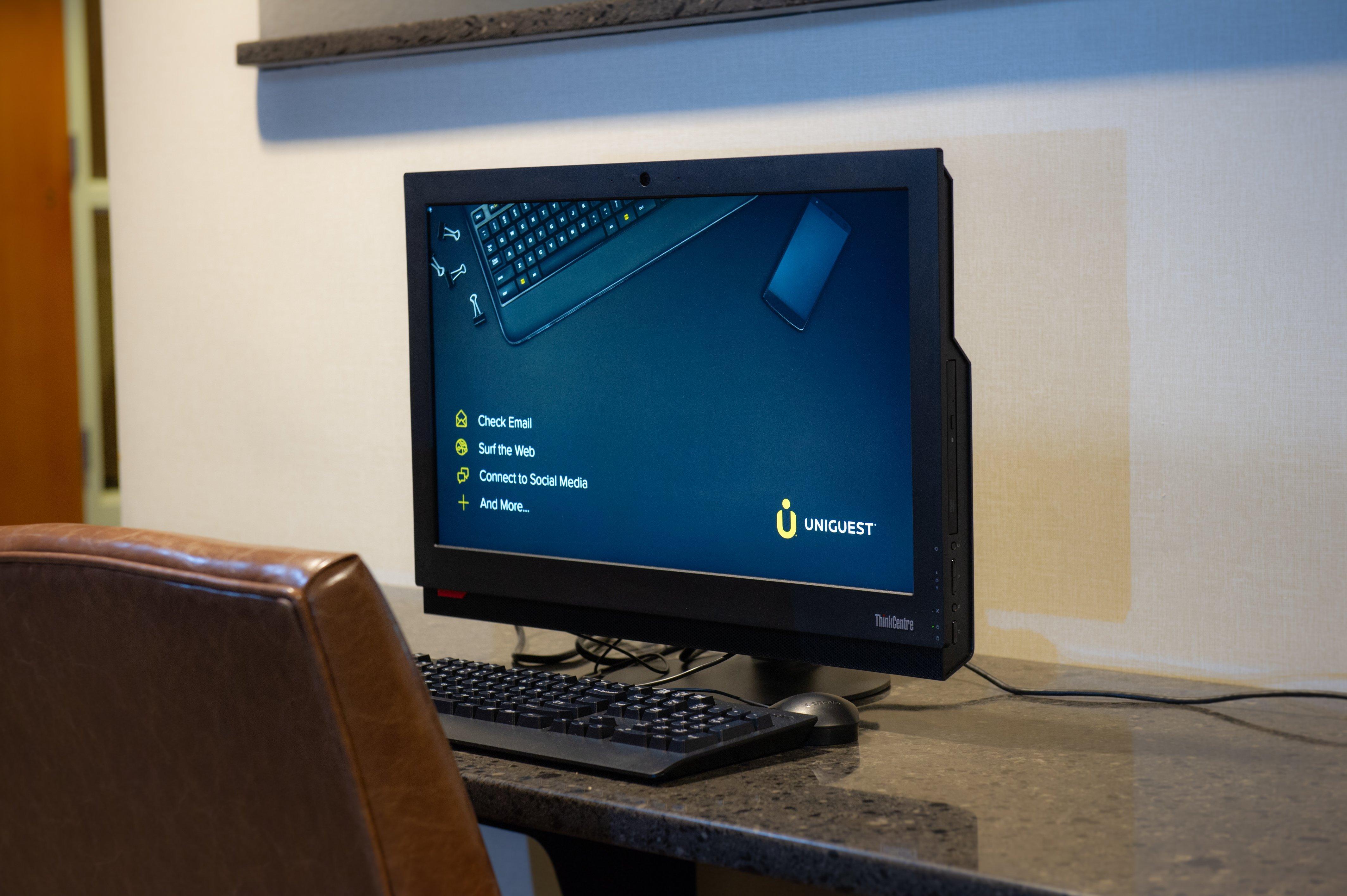 Holiday Inn Express & Suites Hayward By Ihg Exterior foto